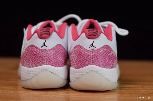11 Air WMNS Snakeskin AH7860-106 Low Pink Jordan 0531